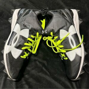 Under Armour Mens Football Cleats, US11